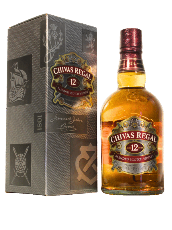 Chivas Regal 12 Años Estuche Frente Chivas Regal 12 Años Blended Scotch Whisky estuche y botella